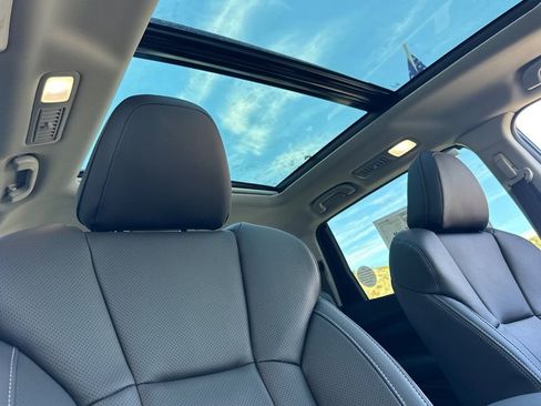 Certified 2025 Subaru Ascent Touring w/ Popular Package #1 image 18
