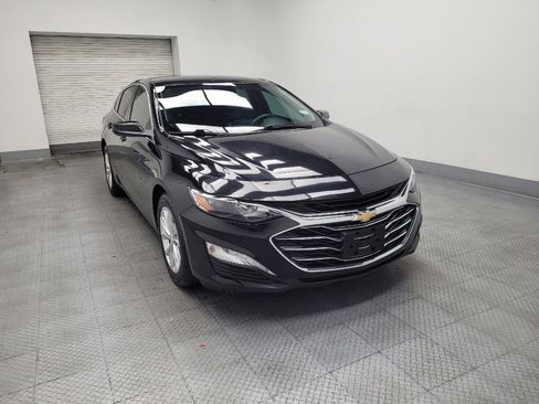Used 2021 Chevrolet Malibu LT FWD image 13