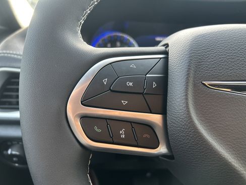 New 2026 Chrysler Pacifica Select image 19