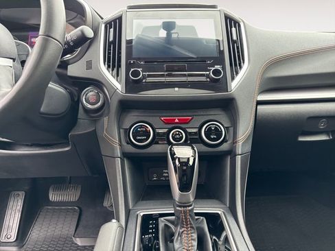 Certified 2023 Subaru Crosstrek 2.5i Limited w/ Moonroof Package image 11