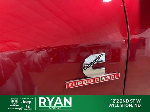 New 2026 RAM 2500 Limited AWD/4WD image 9