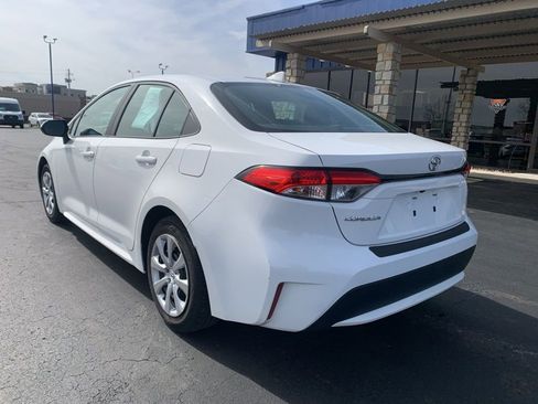 Used 2020 Toyota Corolla LE image 5