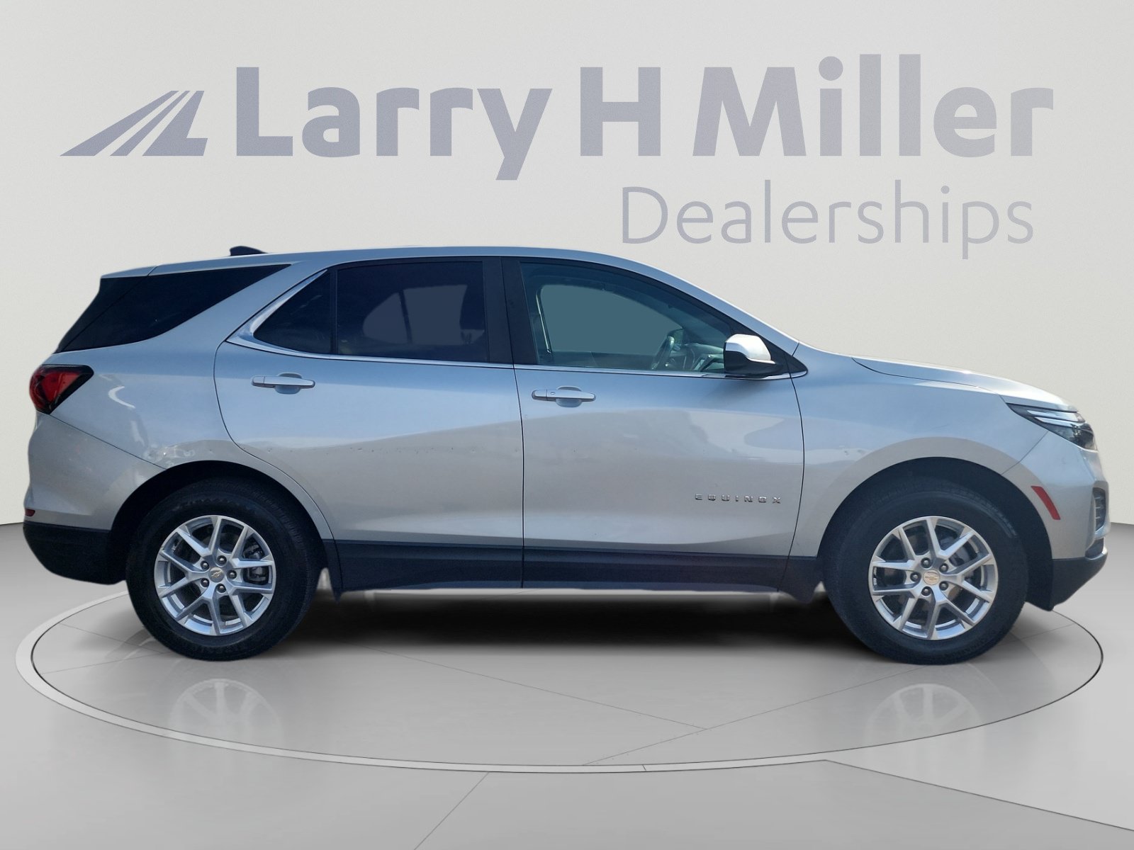 Used 2022 Chevrolet Equinox LT AWD/4WD image 6