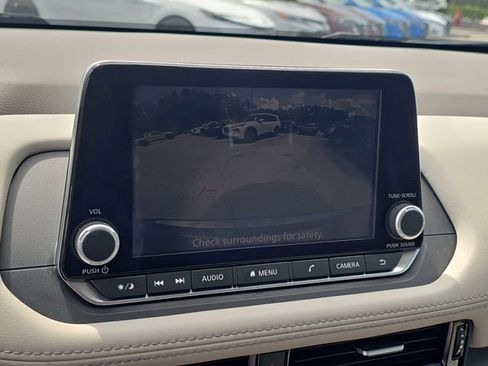 Certified 2023 Nissan Rogue SV w/ SV Premium Package FWD image 25