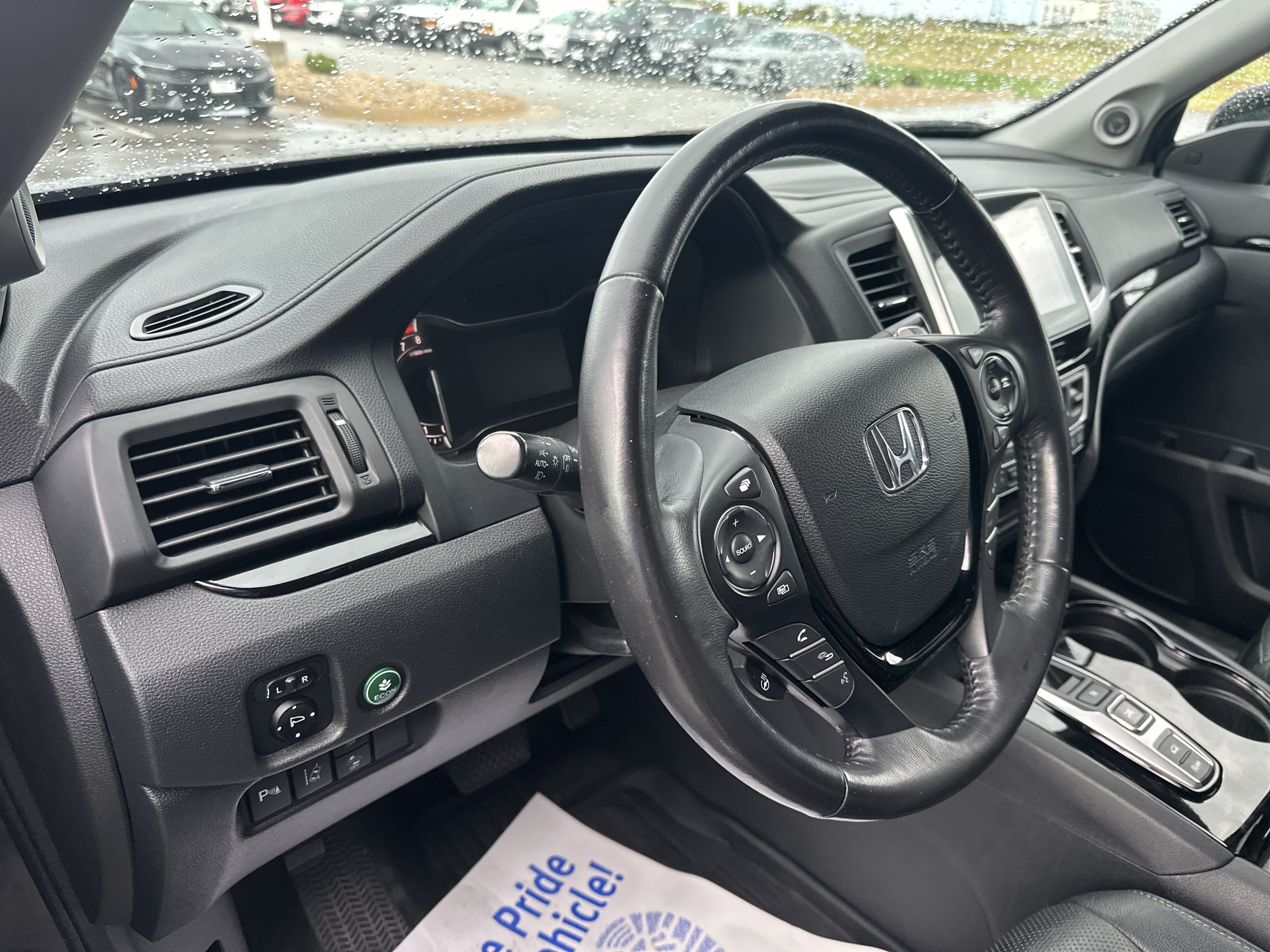 Used 2017 Honda Pilot Elite image 12
