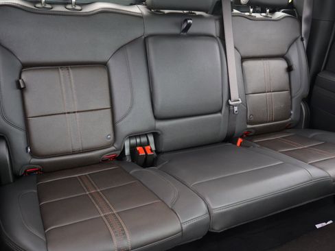 Used 2025 Chevrolet Silverado 2500 High Country w/ High Country Premium Package AWD/4WD image 23