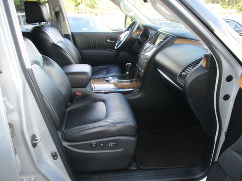 Used 2011 INFINITI QX56 2WD w/ Theater Pkg image 15