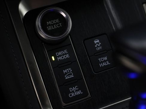 Used 2024 Lexus GX 550 AWD/4WD image 26