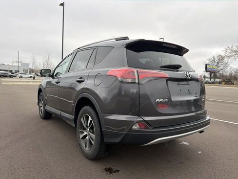 Used 2016 Toyota RAV4 XLE image 3