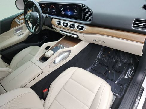 Used 2022 Mercedes-Benz GLE 350 image 15