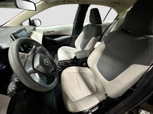 Used 2021 Toyota Corolla LE w/ Carpet Mat Package (TMS) FWD image 20