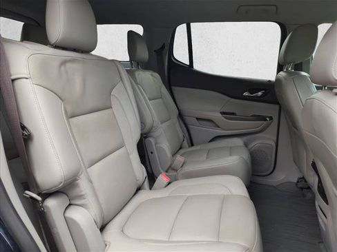 Used 2017 GMC Acadia SLT FWD image 27