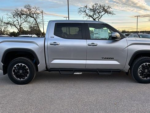 New 2026 Toyota Tundra SR5 image 10