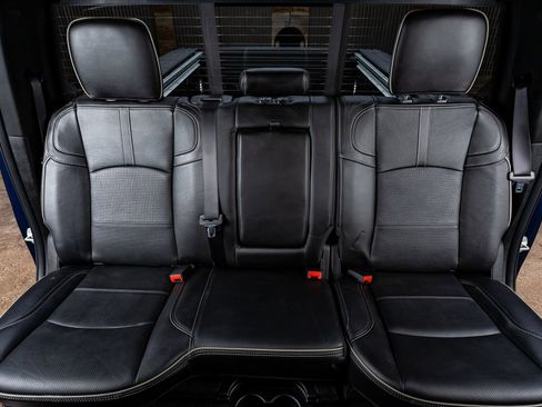 Used 2024 RAM 2500 Limited image 34