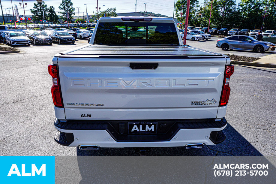 Used 2024 Chevrolet Silverado 1500 High Country w/ High Country Premium Package AWD/4WD image 24