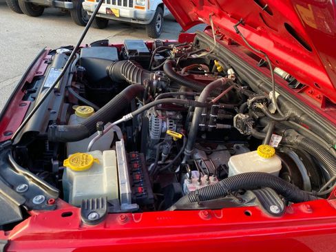 Used 2008 Jeep Wrangler X image 11