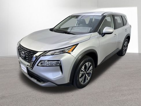 Certified 2023 Nissan Rogue SV image 25