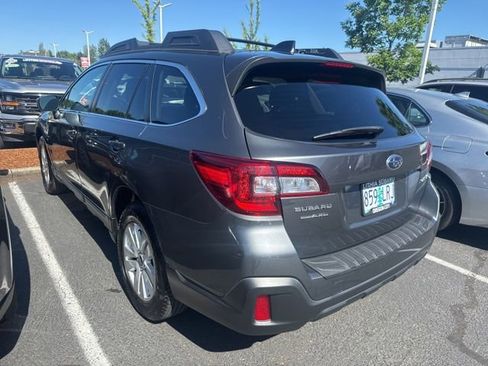 Used 2019 Subaru Outback 2.5i Premium AWD/4WD image 5