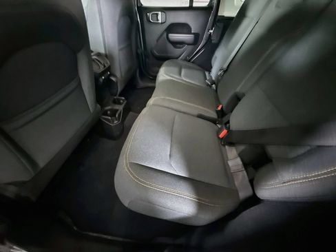 Used 2024 Jeep Wrangler Unlimited Sport AWD/4WD image 26