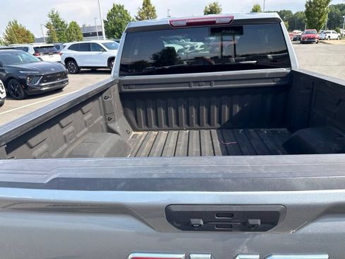 Used 2023 GMC Sierra 1500 SLT w/ SLT Convenience Package AWD/4WD image 7