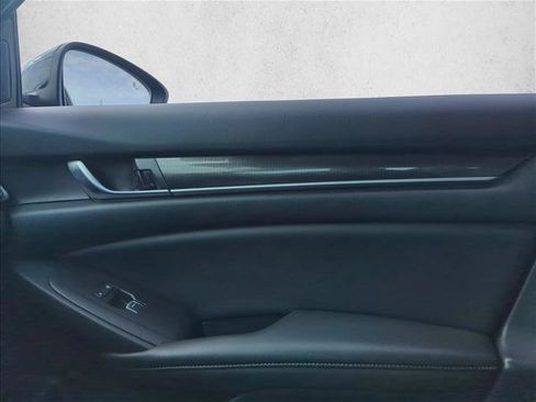Used 2021 Honda Accord Sport image 23