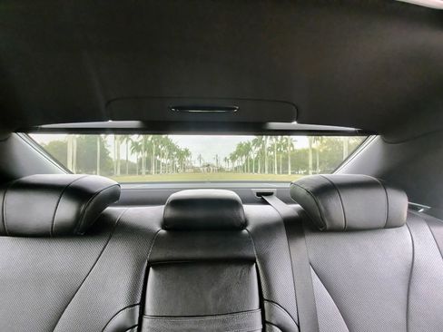 Used 2017 Mercedes-Benz S 550 Sedan image 32