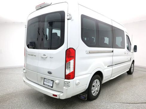 Used 2018 Ford Transit 350 XLT image 3