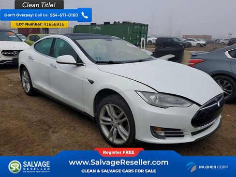 Used 2013 Tesla Model S Performance image 5