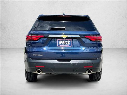 Used 2023 Chevrolet Traverse LT image 4
