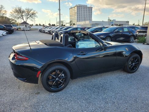 New 2025 MAZDA MX-5 Miata Sport image 11