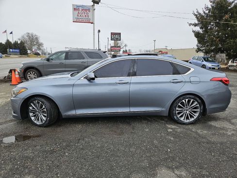 Used 2016 Hyundai Genesis 3.8 w/ Option Group 04 image 2
