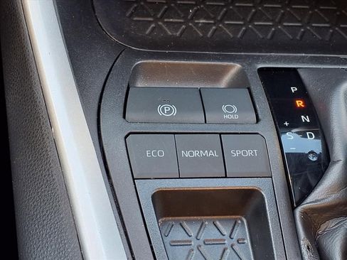 Certified 2024 Toyota RAV4 XLE image 5