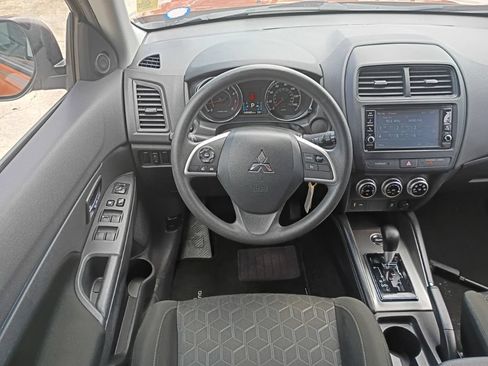 Used 2023 Mitsubishi Outlander Sport ES AWD/4WD image 6