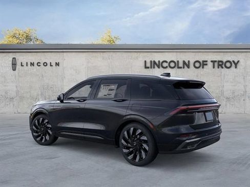 New 2026 Lincoln Nautilus Reserve w/ Jet Appearance Package AWD/4WD image 4