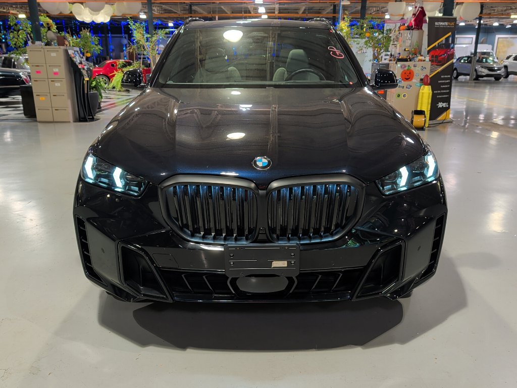 Certified 2026 BMW X5 xDrive40i w/ M Sport Package AWD/4WD image 5