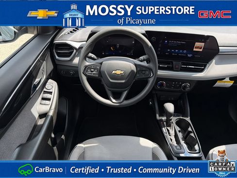Certified 2026 Chevrolet TrailBlazer LS w/ LS Convenience Package FWD image 15