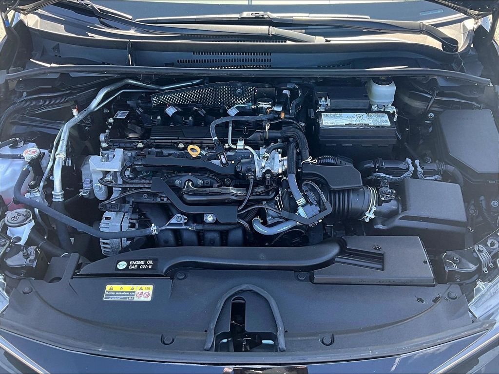 Used 2025 Toyota Corolla LE FWD image 30