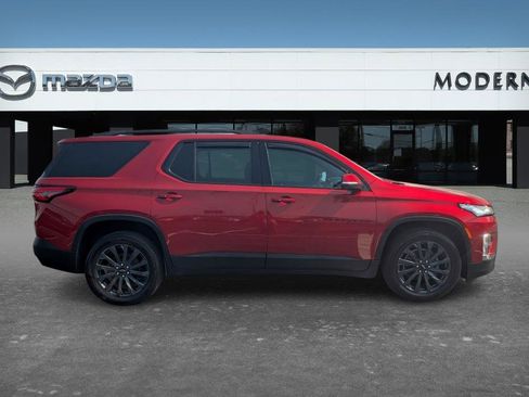 Used 2023 Chevrolet Traverse RS AWD/4WD image 4