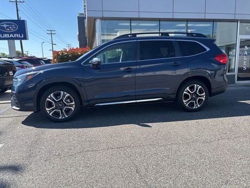 Certified 2023 Subaru Ascent Limited w/ Technology Package AWD/4WD image 8