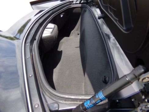 Used 2024 Chevrolet Corvette Z06 RWD image 13