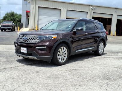 Used 2023 Ford Explorer Limited w/ Limited Technology Package