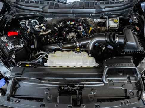 Certified 2023 Ford F150 Lariat w/ Equipment Group 502A High image 26