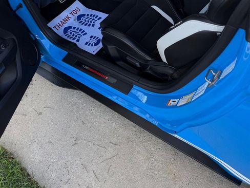 Used 2022 Ford Mustang Shelby GT500 w/ Carbon Fiber Track Pack image 50