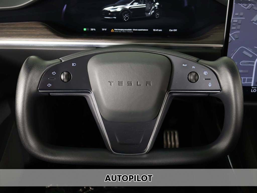 Used 2023 Tesla Model X AWD/4WD image 3