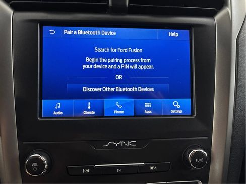 Used 2020 Ford Fusion SE FWD image 42