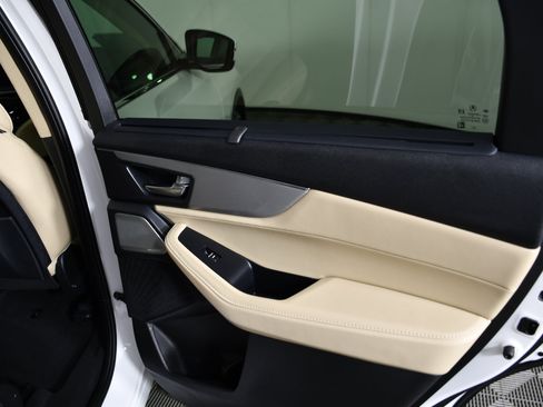 Certified 2025 Acura MDX SH-AWD w/ Technology Package image 43