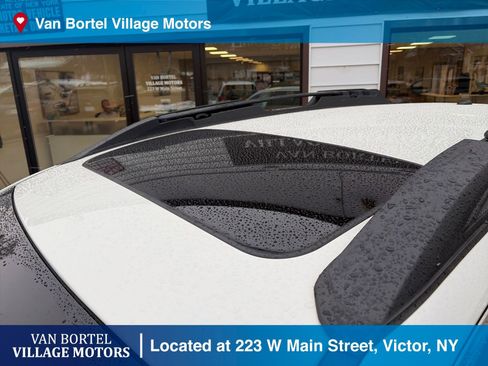 Used 2015 Subaru Outback 2.5i Limited image 9