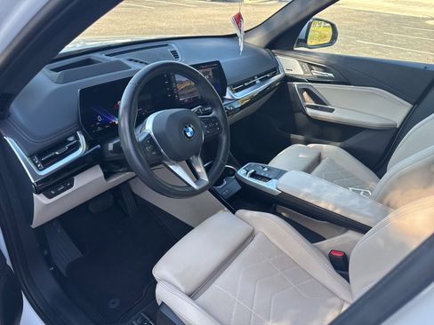 Used 2023 BMW X1 xDrive28i w/ Premium Package image 7