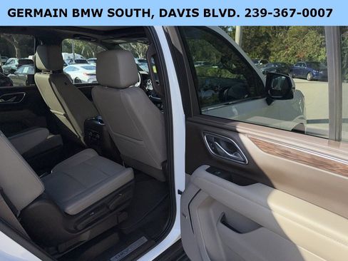 Used 2021 Chevrolet Tahoe LT w/ LT Signature Package image 27