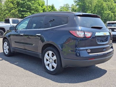 Used 2016 Chevrolet Traverse LT w/ Style and Technology Package AWD/4WD image 4